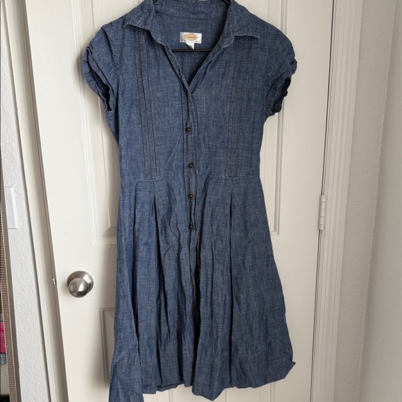 Talbots Dresses & Skirts - Talbots Petite Denim Blue Button-Up Dress
